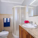Holiday home La Casita Felizola- Charming Coastal Escape