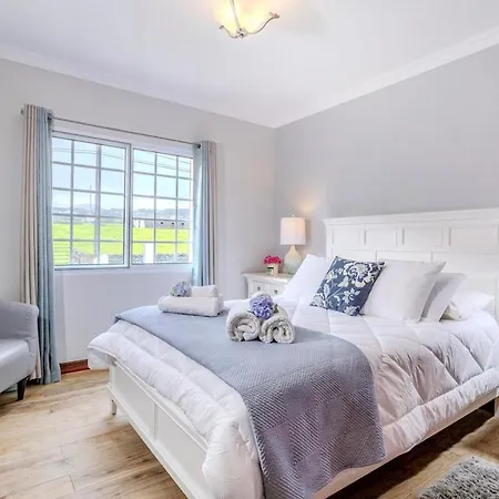 La Casita Felizola- Charming Coastal Escape Sao Pedro (Sao Miguel)