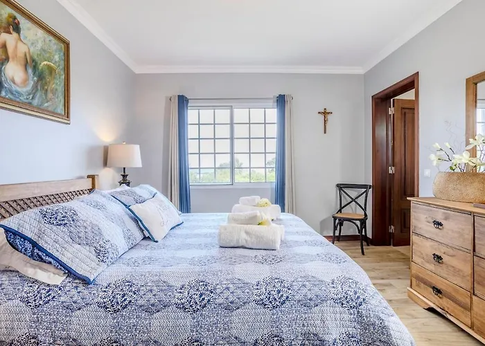 La Casita Felizola- Charming Coastal Escape Sao Pedro (Sao Miguel)