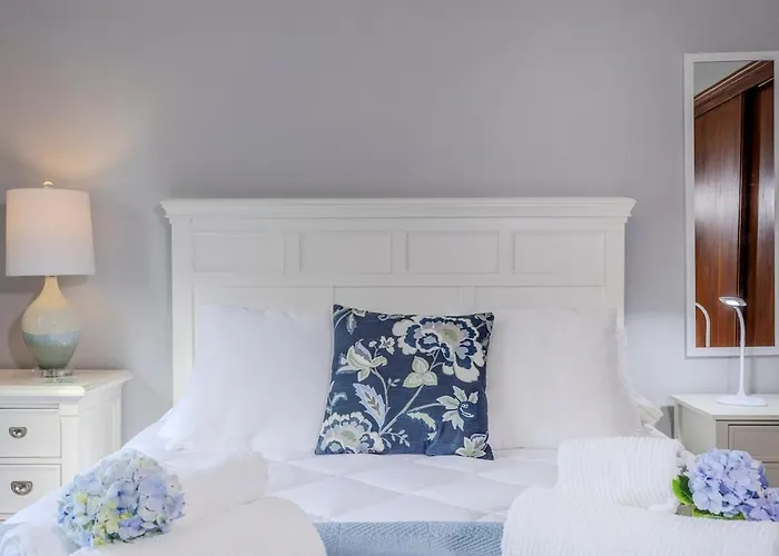 La Casita Felizola- Charming Coastal Escape